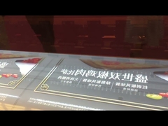 Avete bisogno dell'autoadesivo trasparente eccellente del vinile di decorare la pubblicità di finestra?