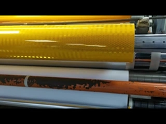 Come scegliere il vinile riflettente prismatico in PMMA per la segnaletica stradale