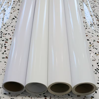 Adesivo in vinile autoadesivo senza bolle con colla bianca lucida grigia per auto, 100 mic/140 g/m²