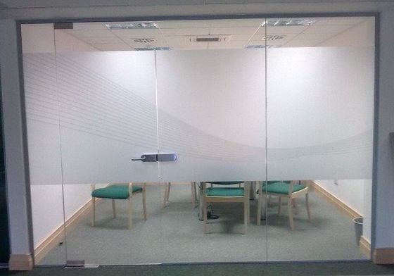 Adesivo in vinile glitter resistente ai raggi UV duraturo e accattivante per superfici bianche o argentee